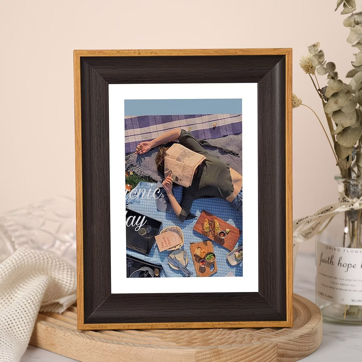 Custom Handmade Wool Felt Pet Portrait 5 Inch Desktop Photo Frame